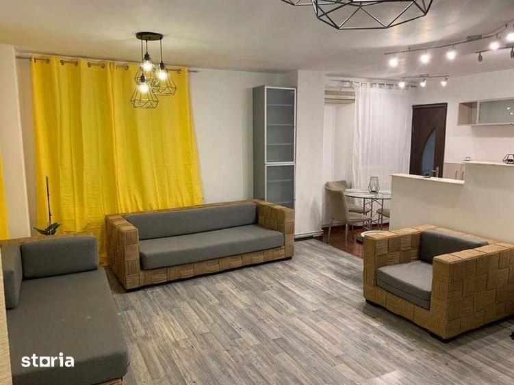 Apartament cu 3 camere în Tomis I