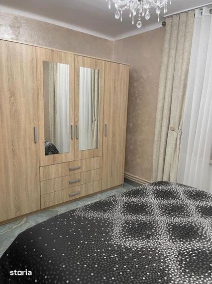 Apartament cu 3 camere decomandat, mobilat în Ultracentral