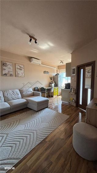 Apartament cu 2 camere decomandat în Paleu