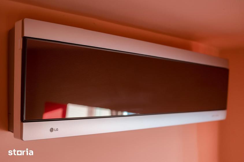 Apartament cu 3 camere semidecomandat în Rahova