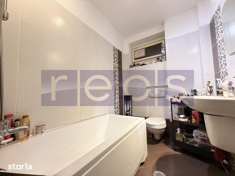 VANZARE 4 CAMERE | PIATA ROMANA | DOROBANTI | CENTRALA PROPRIE - 1