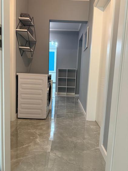 Apartament cu 3 camere decomandat în Prelungirea Ghencea