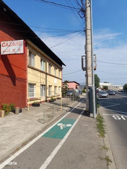 Casă cu 4 camere în Micro 6