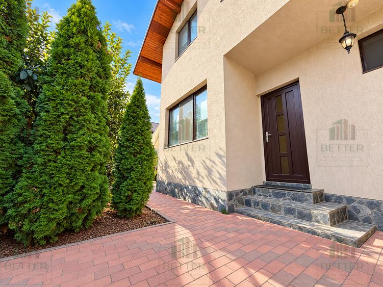 Casă individuală cu 5 camere cu Teren 300 Mp în Berceni