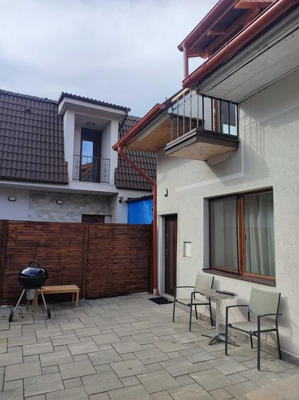 Apartament cu 2 camere semidecomandat în Exterior Vest