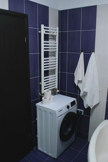 Apartament cu 2 camere semidecomandat în Roșu