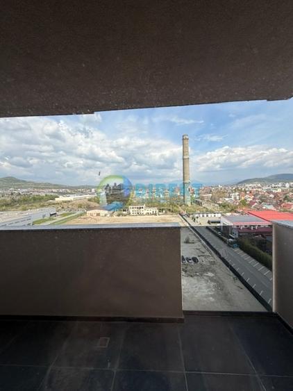 Apartament cu 3 camere decomandat în Decebal
