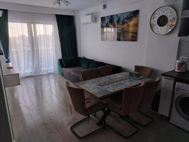 Garsonieră decomandată în Nord