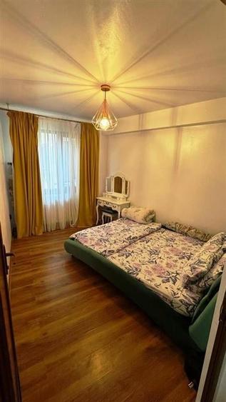 Apartament cu 3 camere decomandat, mobilat în Ultracentral