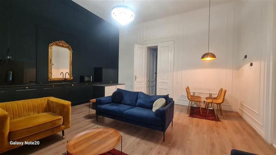 Apartament cu 2 camere semidecomandat în Ultracentral