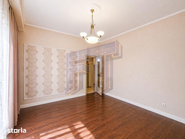 Apartament cu 3 camere în Centrul Istoric