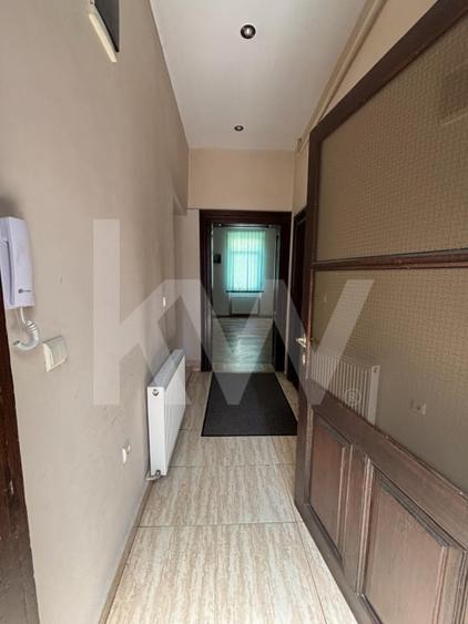 Apartament cu 2 camere semidecomandat în Ultracentral