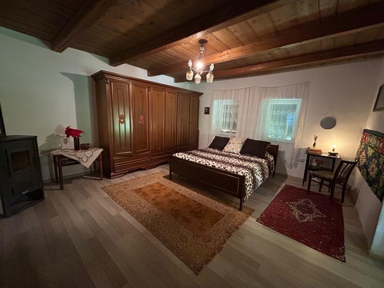 Casă cu 2 camere în Dragu