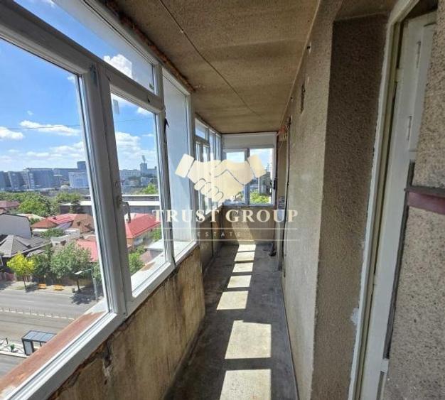 Apartament cu 3 camere decomandat în Floreasca