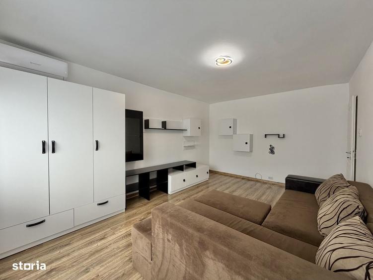 Apartament cu 2 camere decomandat în Soarelui