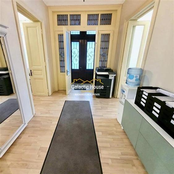 Casă cu 5 camere cu Teren 177 Mp în Dacia