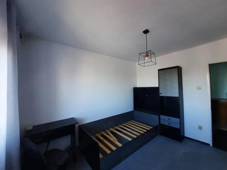 Apartament cu 2 camere decomandat în Exterior Vest