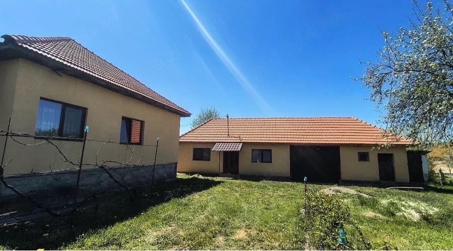 Casă cu 3 camere cu Teren 140 Mp în Târnava