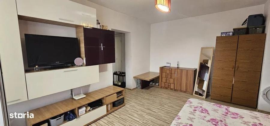 [qatest-mercury] Apartament 3 camere Calea Dumbravi - 1