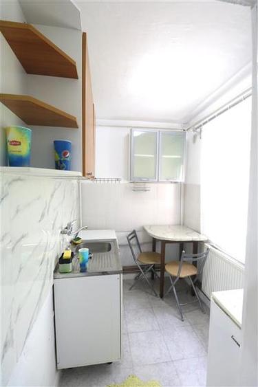 Apartament 1 camera , centrala proprie, zona Aradului - 3
