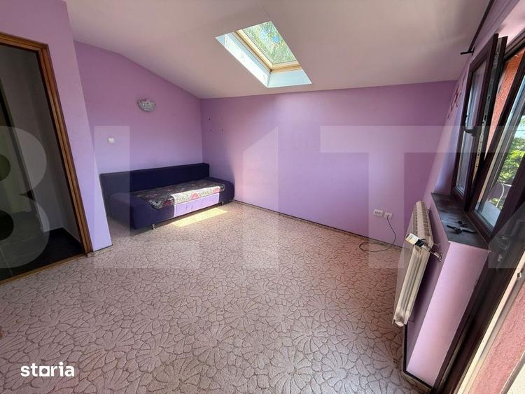 Casă cu 5 camere cu Teren 2248 Mp în Curtești