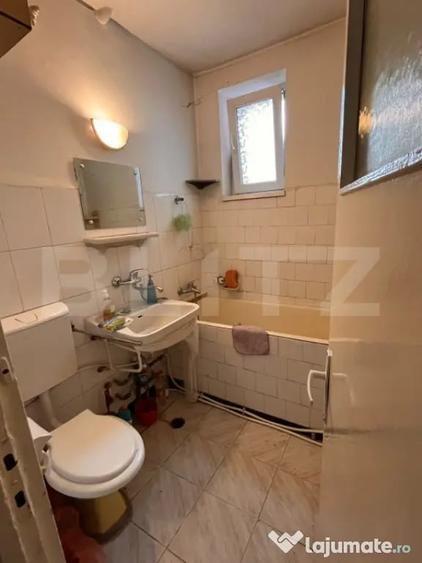 Apartament cu 3 camere semidecomandat în Ultracentral