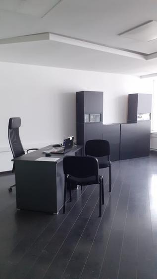 Spațiu comercial, de 250 mp, în Central
