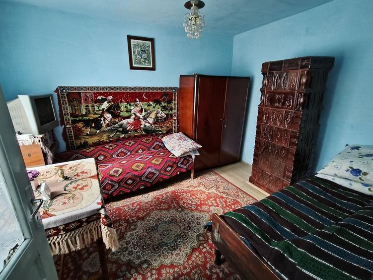 Casă cu 4 camere în Central