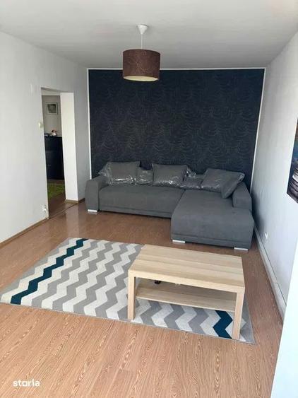 Apartament cu 3 camere decomandat, mobilat în Titan