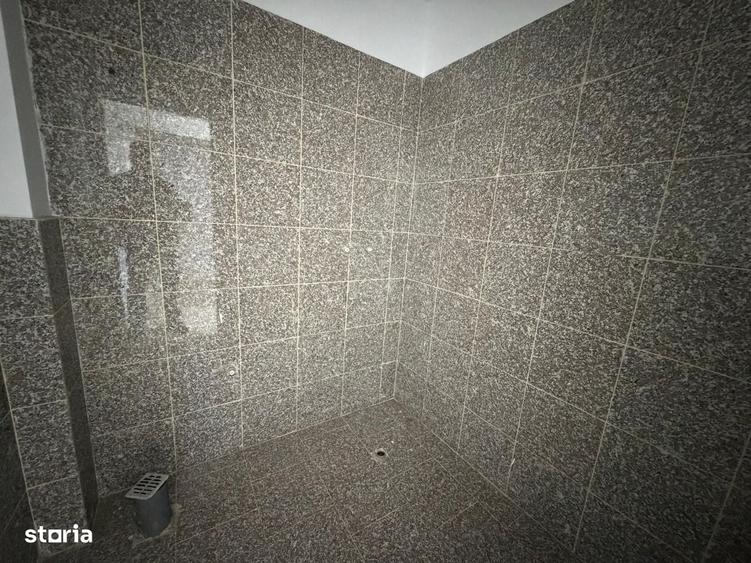 Apartament cu 4 camere în Mihail Kogălniceanu