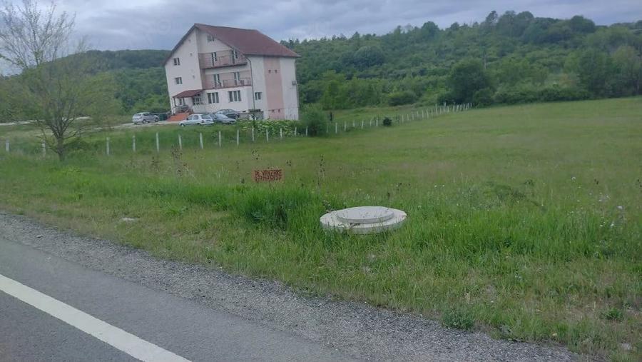Teren de 4441 mp, în Sânmartin