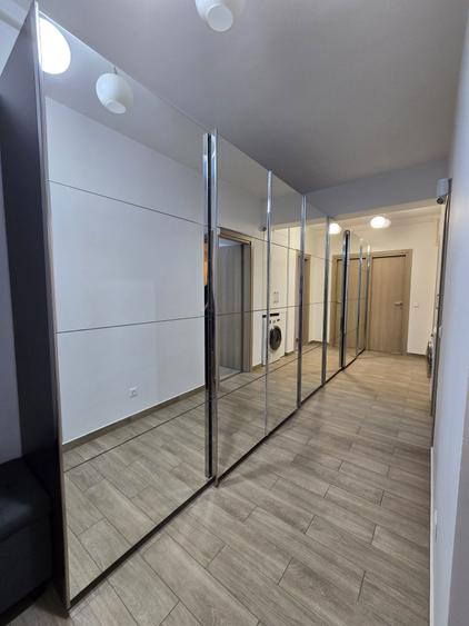 Apartament cu 3 camere decomandat în Muncii
