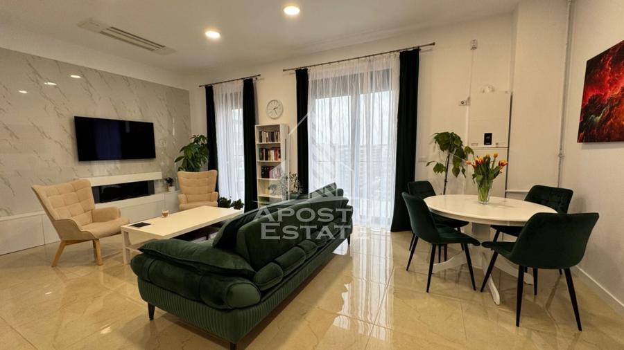 Apartament cu 4 camere decomandat, mobilat în Torontalului