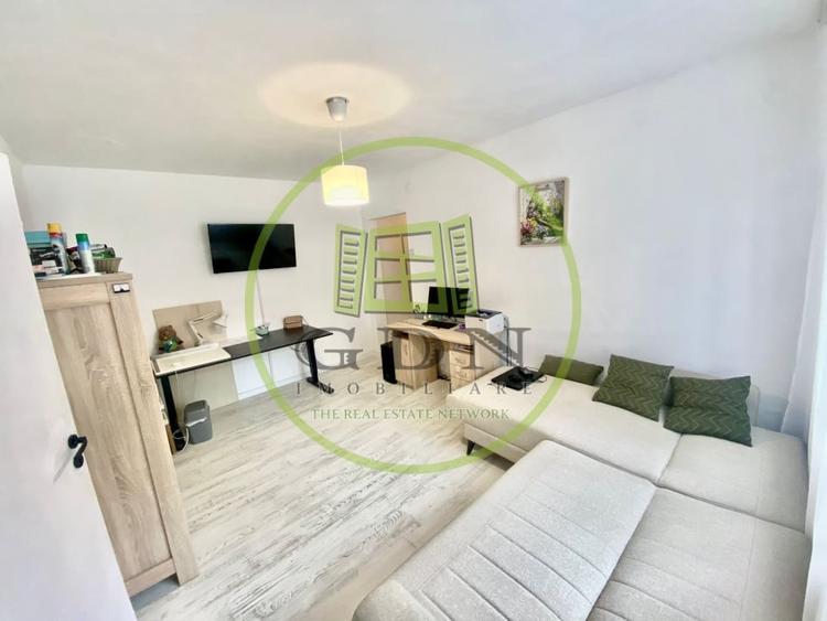 Apartament cu 2 camere semidecomandat, mobilat în Rogerius