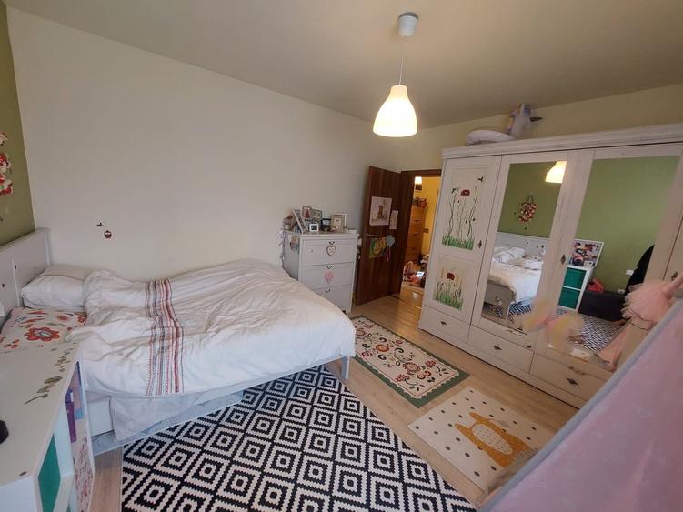Apartament cu 2 camere decomandat în Turnișor