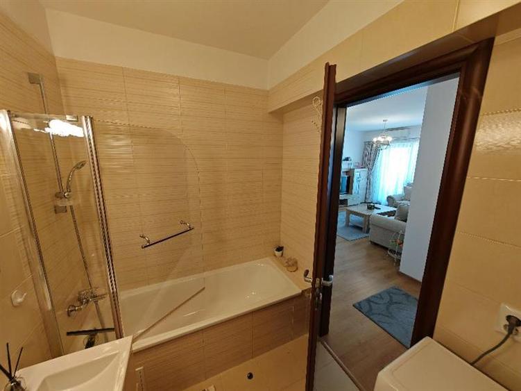 Apartament cu 2 camere decomandat, mobilat în Astra