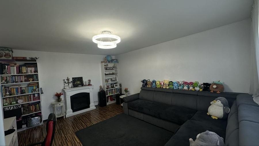 Apartament cu 3 camere decomandat în 13 Septembrie