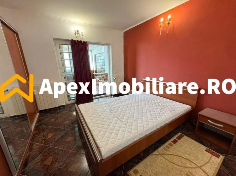 Apartament cu 3 camere decomandat, mobilat în Unirii