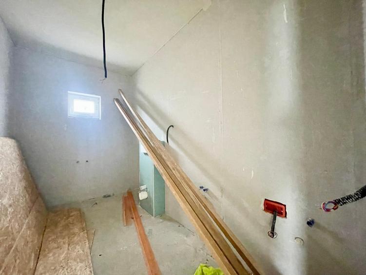 Duplex cu 3 camere cu Canalizare în Moșnița Nouă