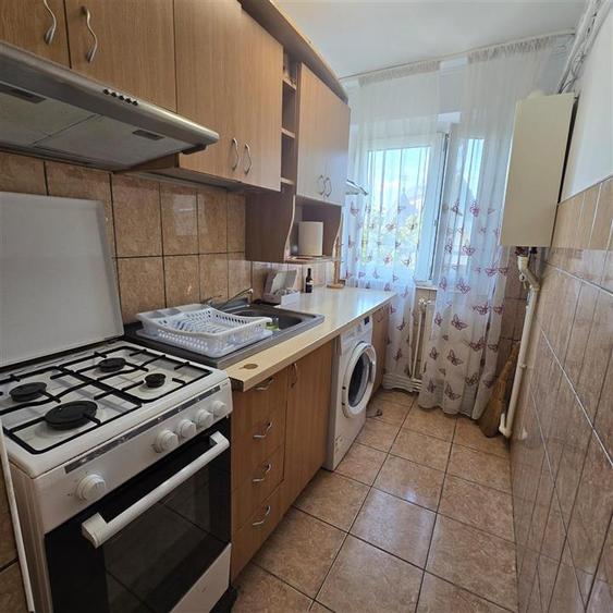 Apartament cu 2 camere decomandat în Alexandru cel Bun