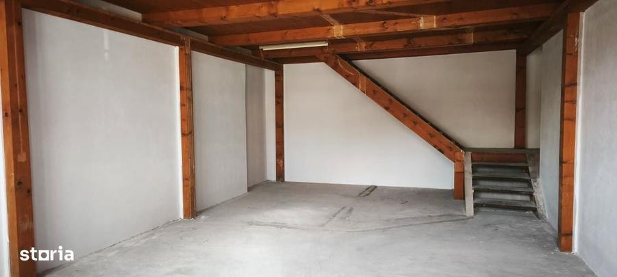 Spațiu comercial, de 40 mp, în Semicentral
