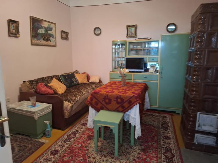 Casă individuală cu 5 camere cu Teren 2117 Mp în Nădlac