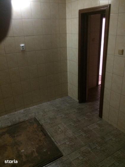 Spațiu comercial, de 52 mp, în Central