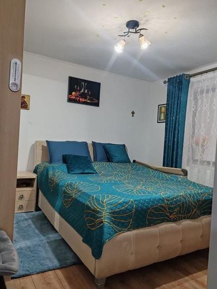 Casă individuală cu 5 camere cu Canalizare în Mânjești