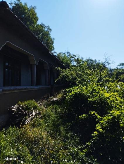 Casă cu 3 camere cu Canalizare în Budeni