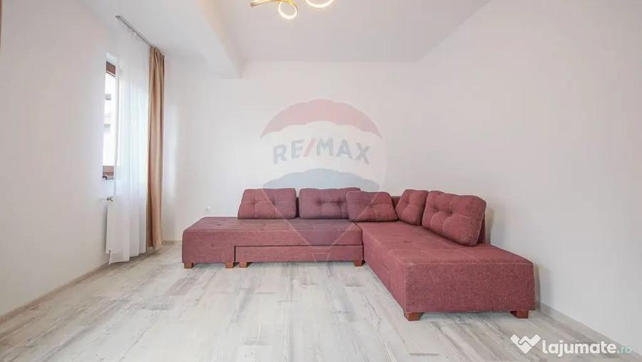 Apartament cu 3 camere decomandat în IAR