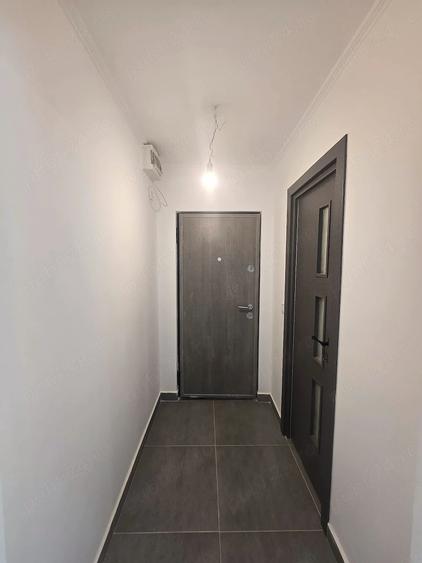 Apartament cu 2 camere semidecomandat în Micro 14