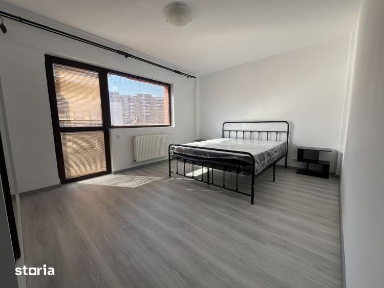Apartament cu 3 camere semidecomandat, mobilat în Ferdinand