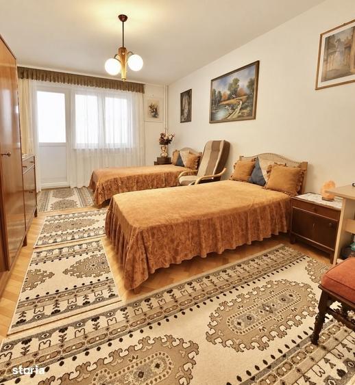 Apartament cu 2 camere decomandat în Central