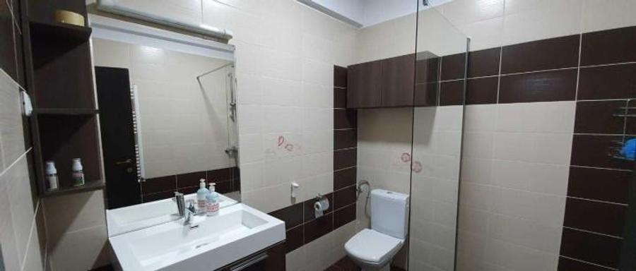 Apartament cu 2 camere decomandat, mobilat în Tomis Nord